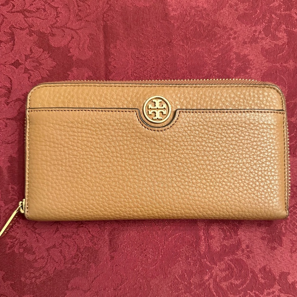 Tory Burch Zip Wallet.